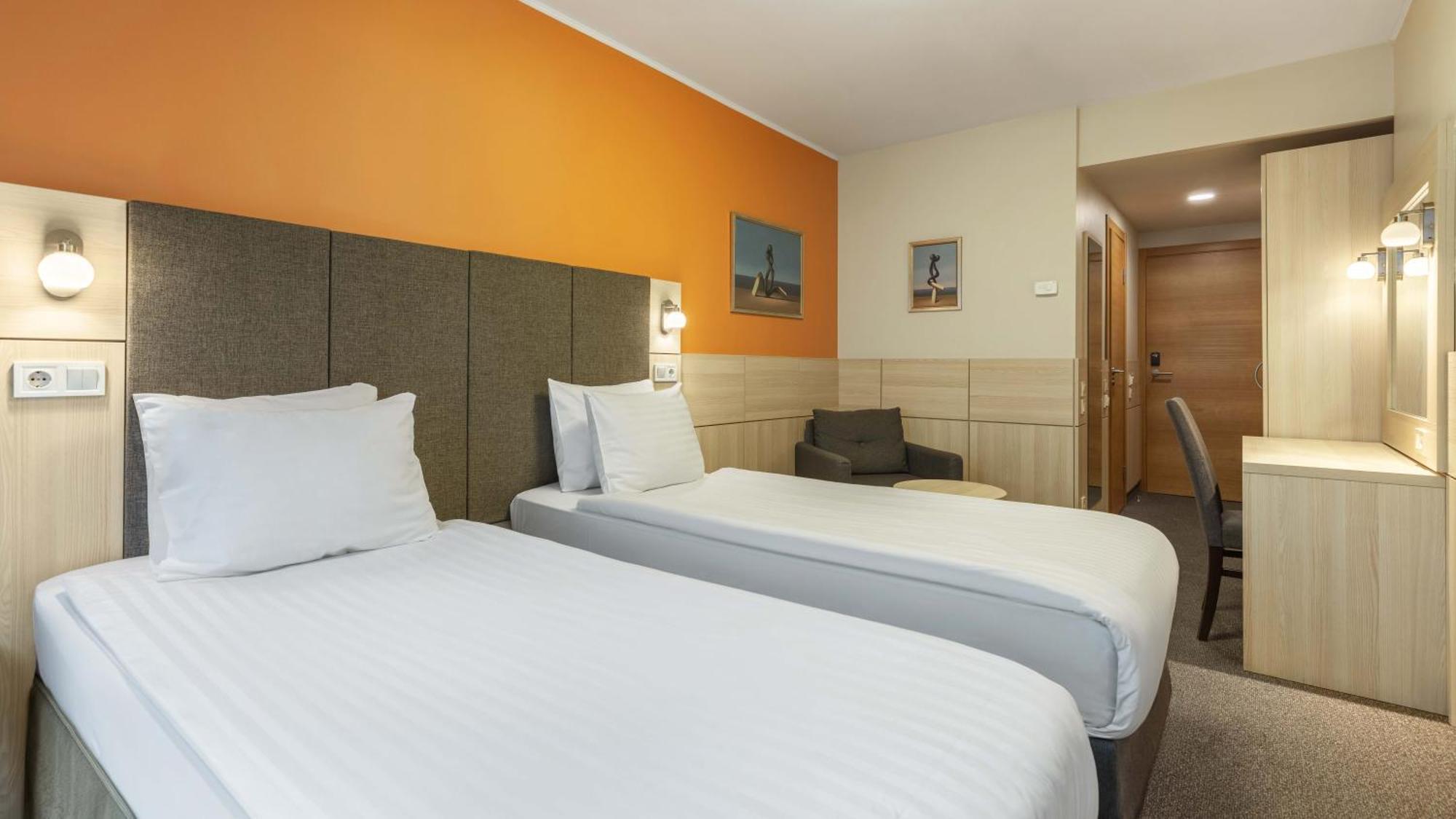Wellton Riga Hotel & Spa Extérieur photo