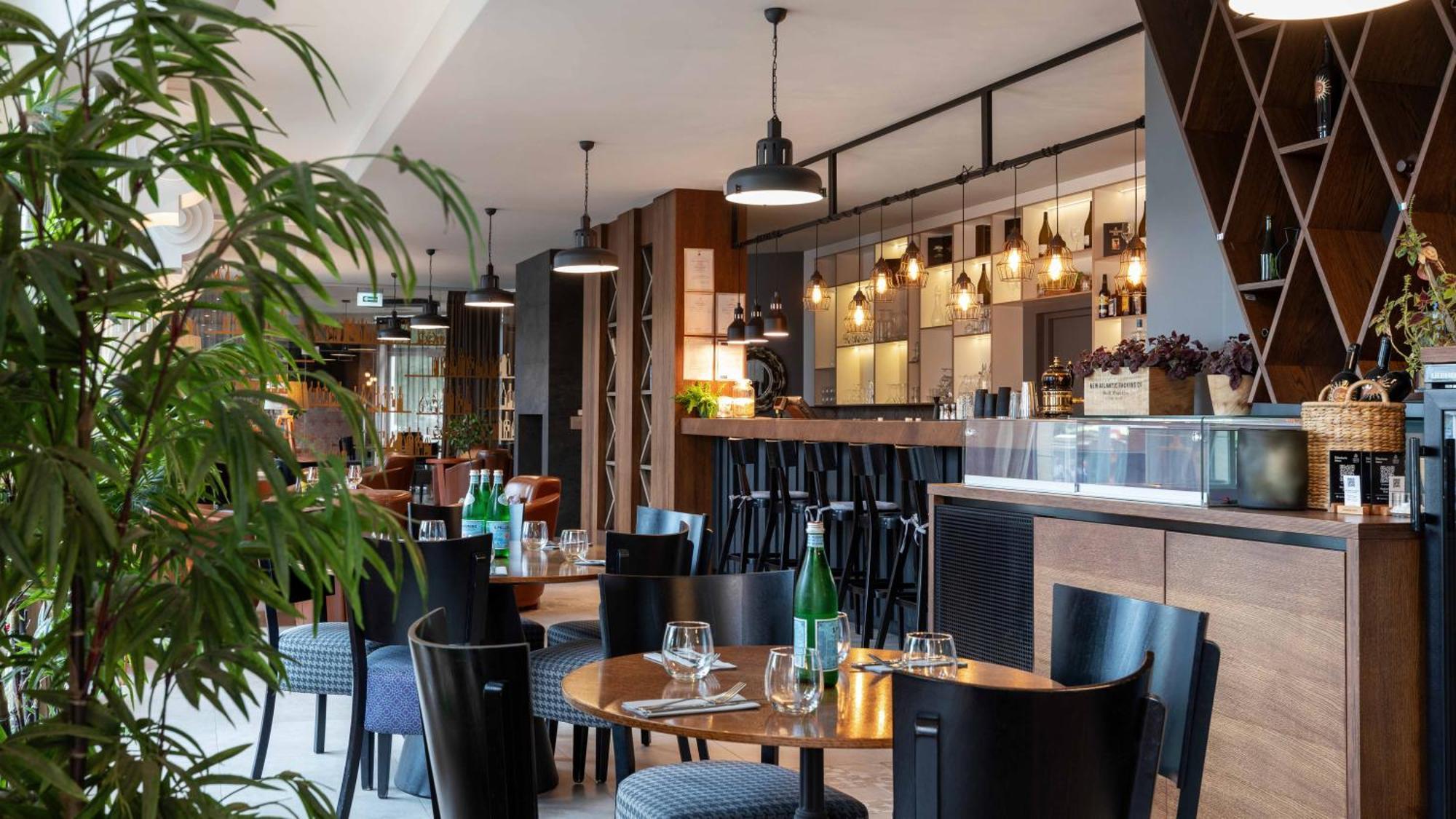 Wellton Riga Hotel & Spa Extérieur photo
